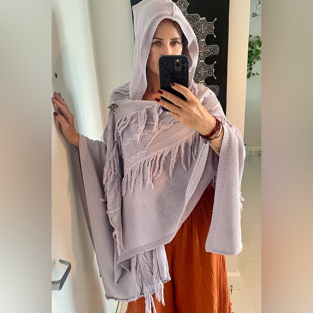 Amethyst Poncho